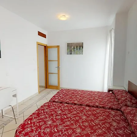 Adosado La Tabaiba بيت للعطل